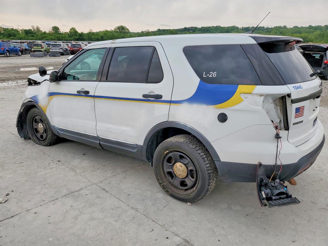 2015 Ford Explorer VIN 1FM5K8AR2FGC41632 photo 2