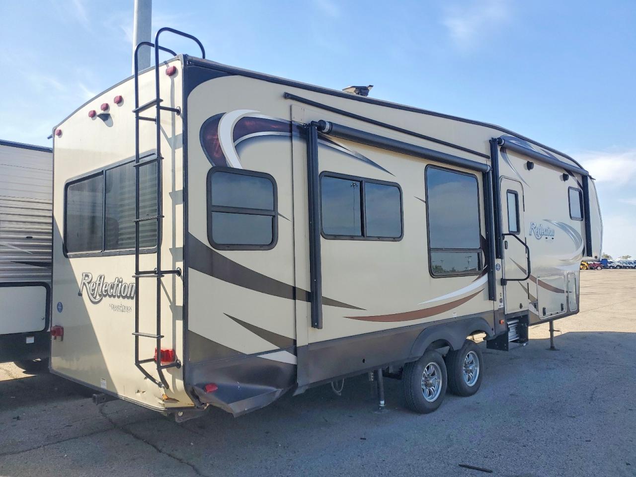 2017 GRAND Reflection VIN 573FR3320H3311056 photo 4