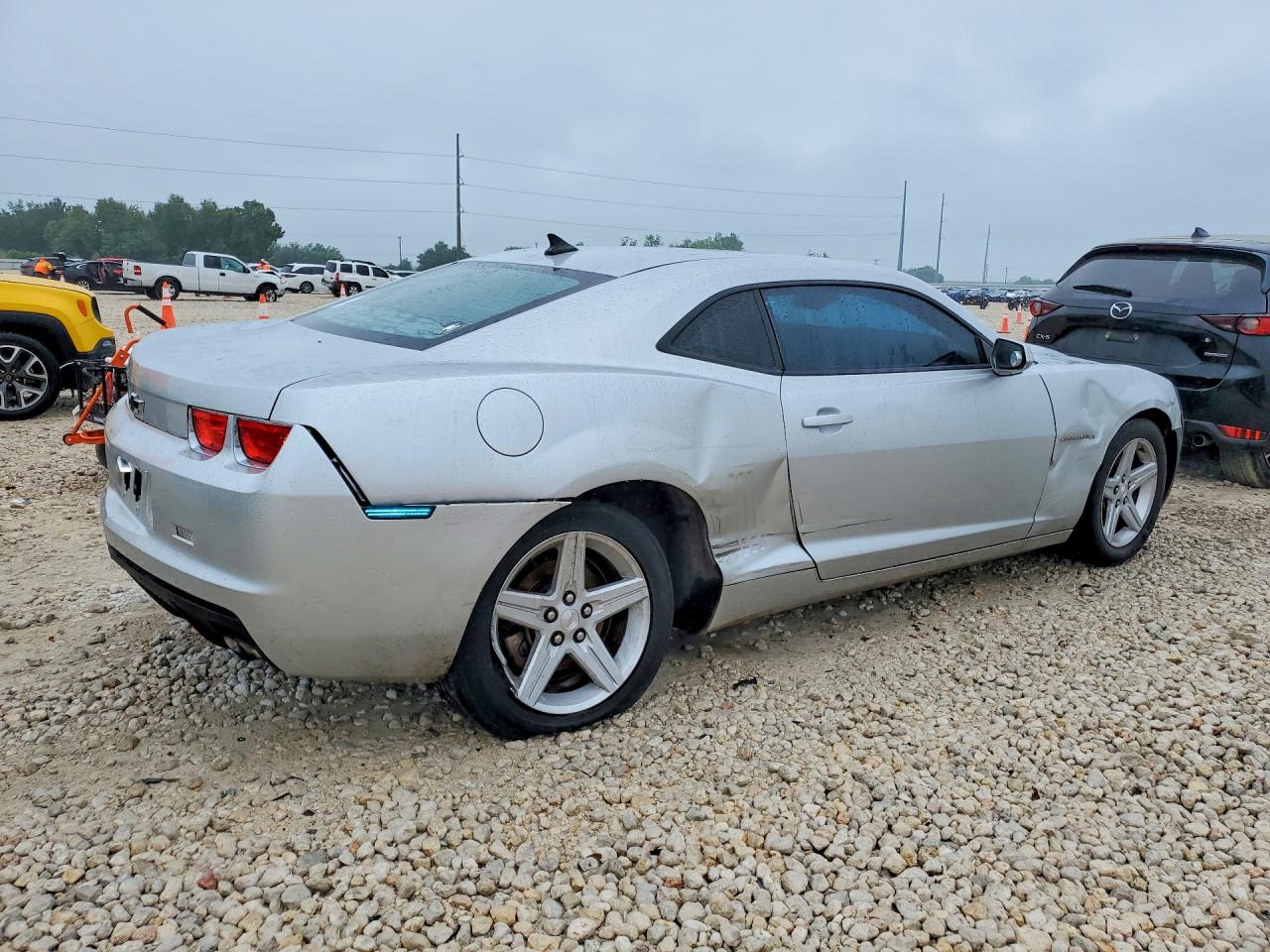 2011 CHEV Camaro VIN 2G1FB1ED5B9210181 photo 3