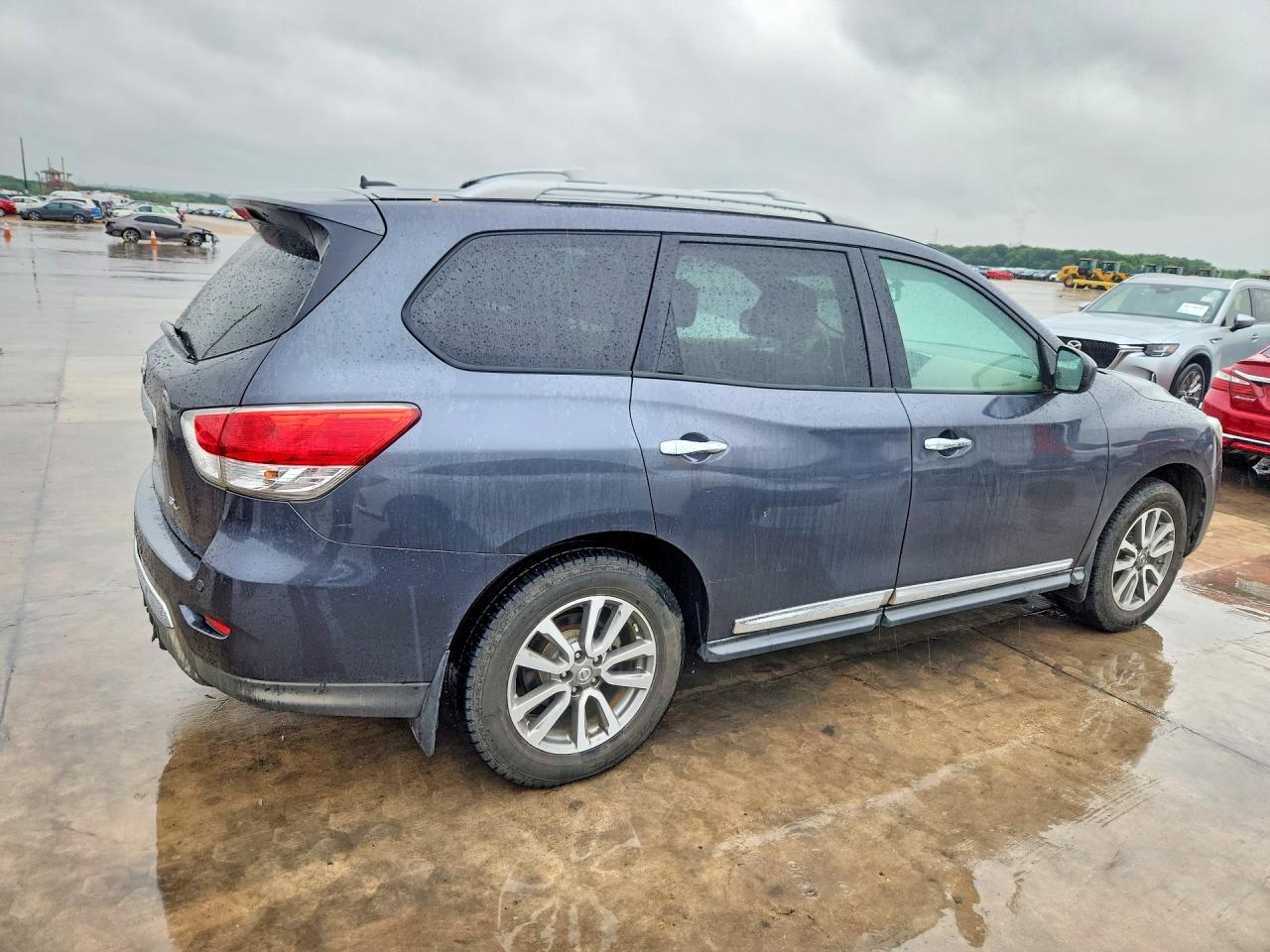 2013 NISS Pathfinder VIN 5N1AR2MN3DC646810 photo 3