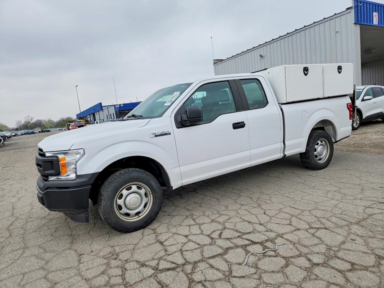 2018 Ford F150 VIN 1FTEX1C56JKF06324 photo 1