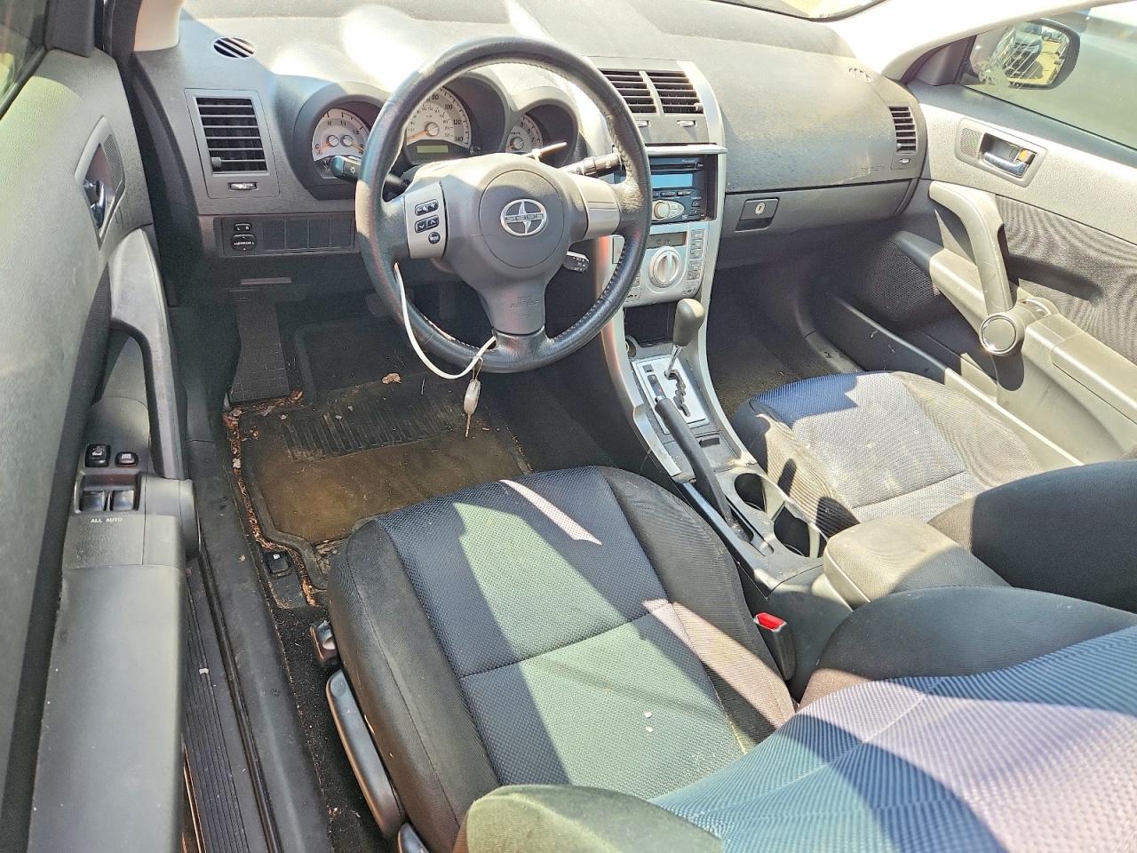 2007 Scion Tc VIN JTKDE177X70207350 photo 8