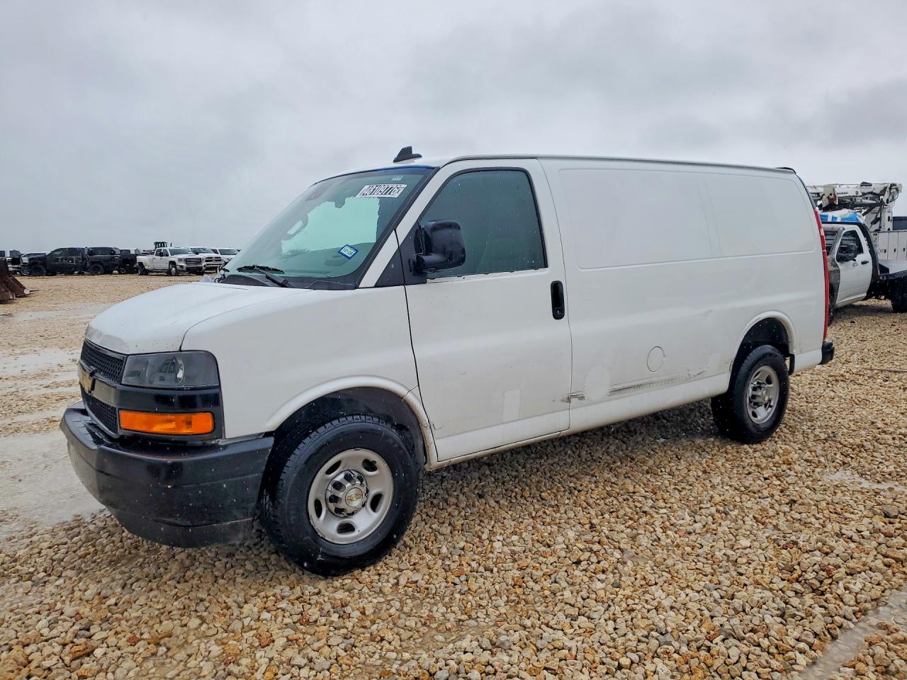 2022 CHEVROLET Express VIN 1GCWGAFPXN1138775 photo 1