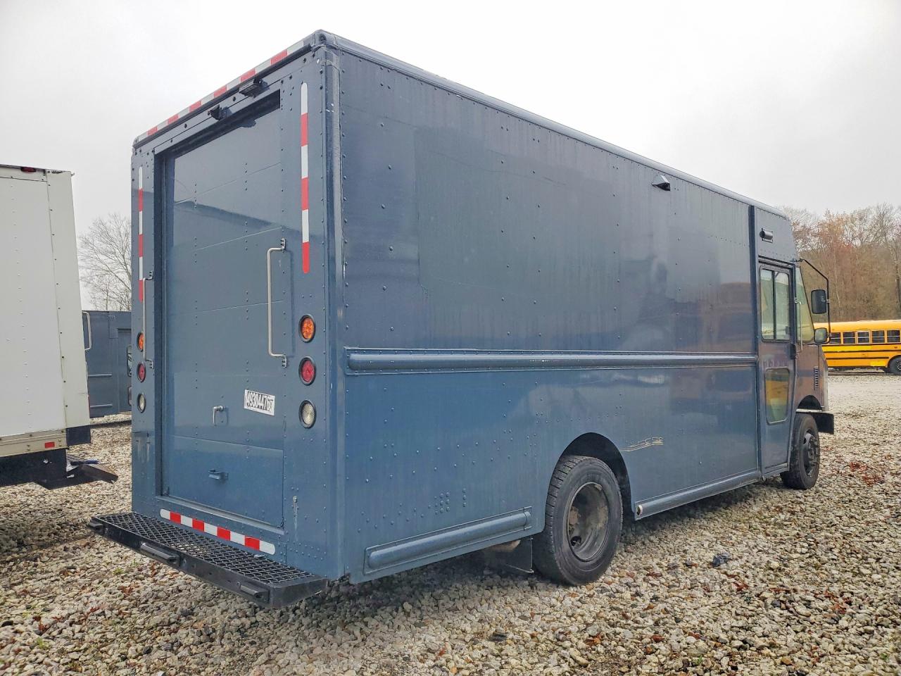 2021 FREIGHTLINER All other VIN 4UZAC2GA3MCMN0246 photo 3