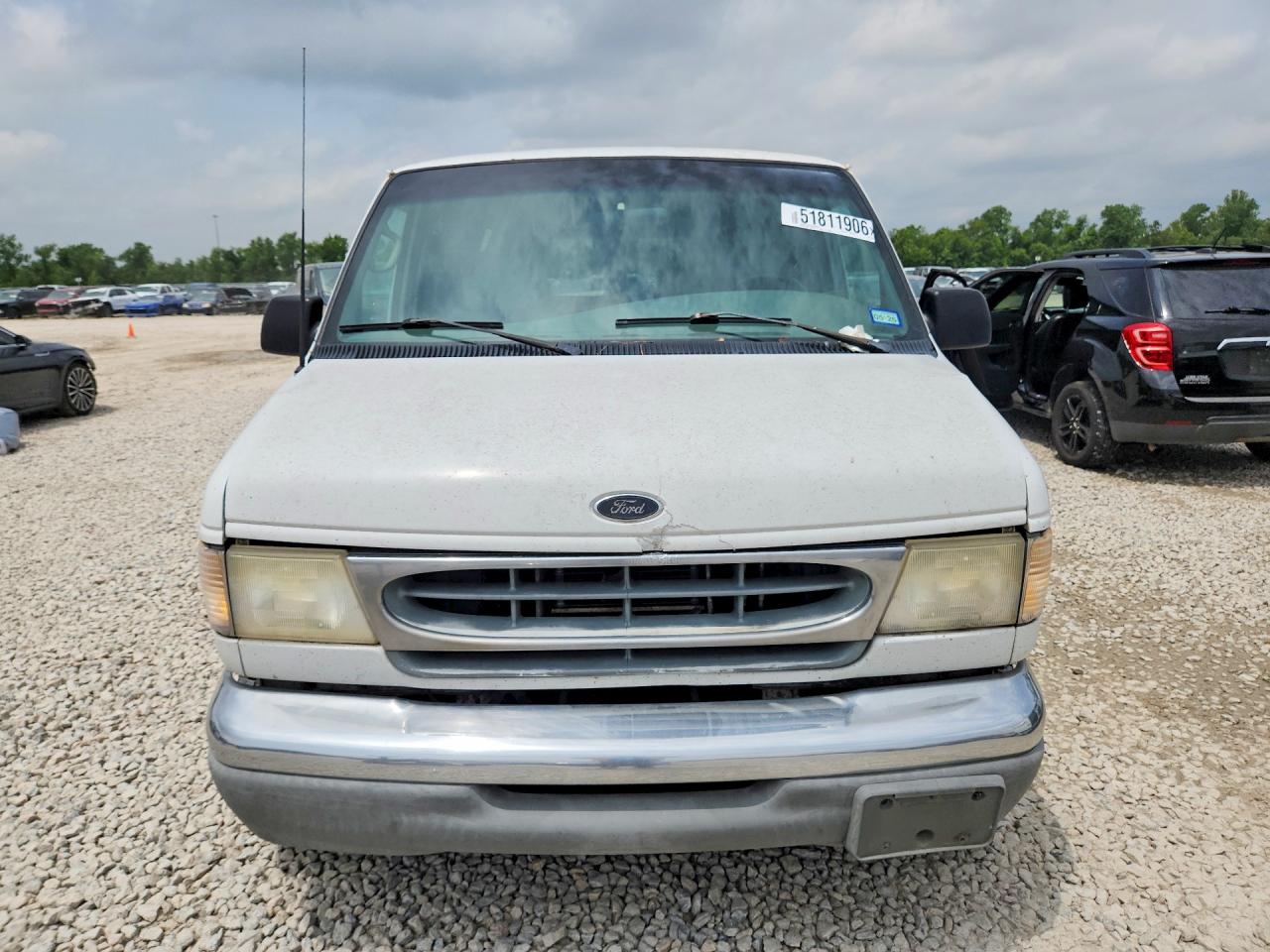 2001 Ford Econoline VIN 1FBSS31S61HB38170 photo 5
