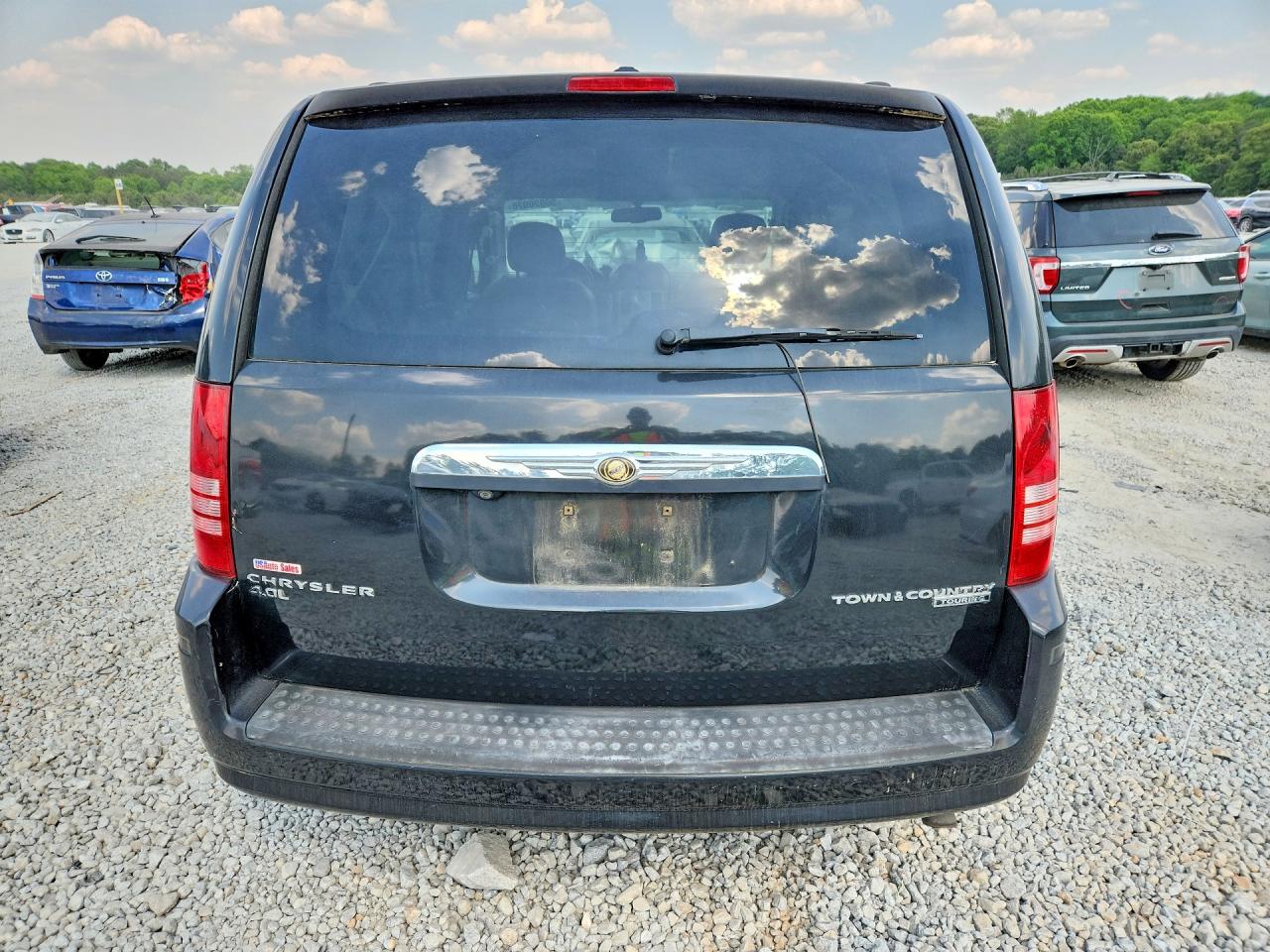 2010 Chrysler Minivan VIN 2A4RR8DX5AR368419 photo 6