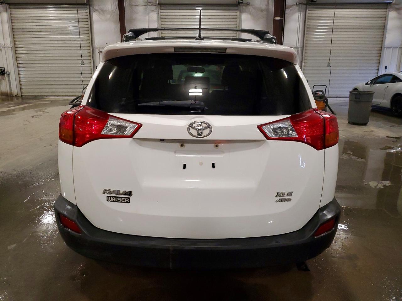 2015 Toyota Rav4 VIN JTMRFREV2FD157500 photo 6