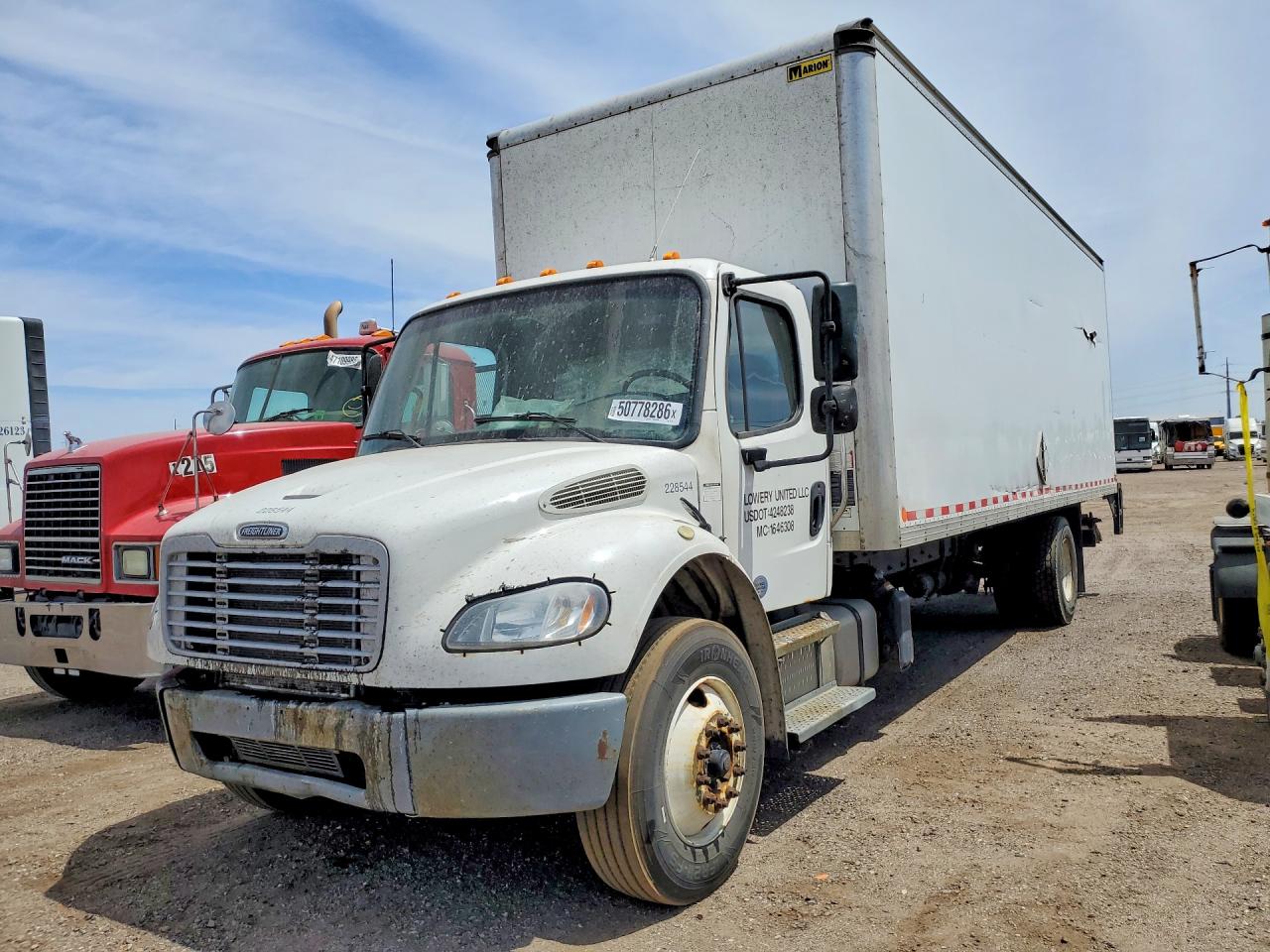 2018 FREIGHTLINER All other VIN 1FVACWFB0JHJN1600 photo 1