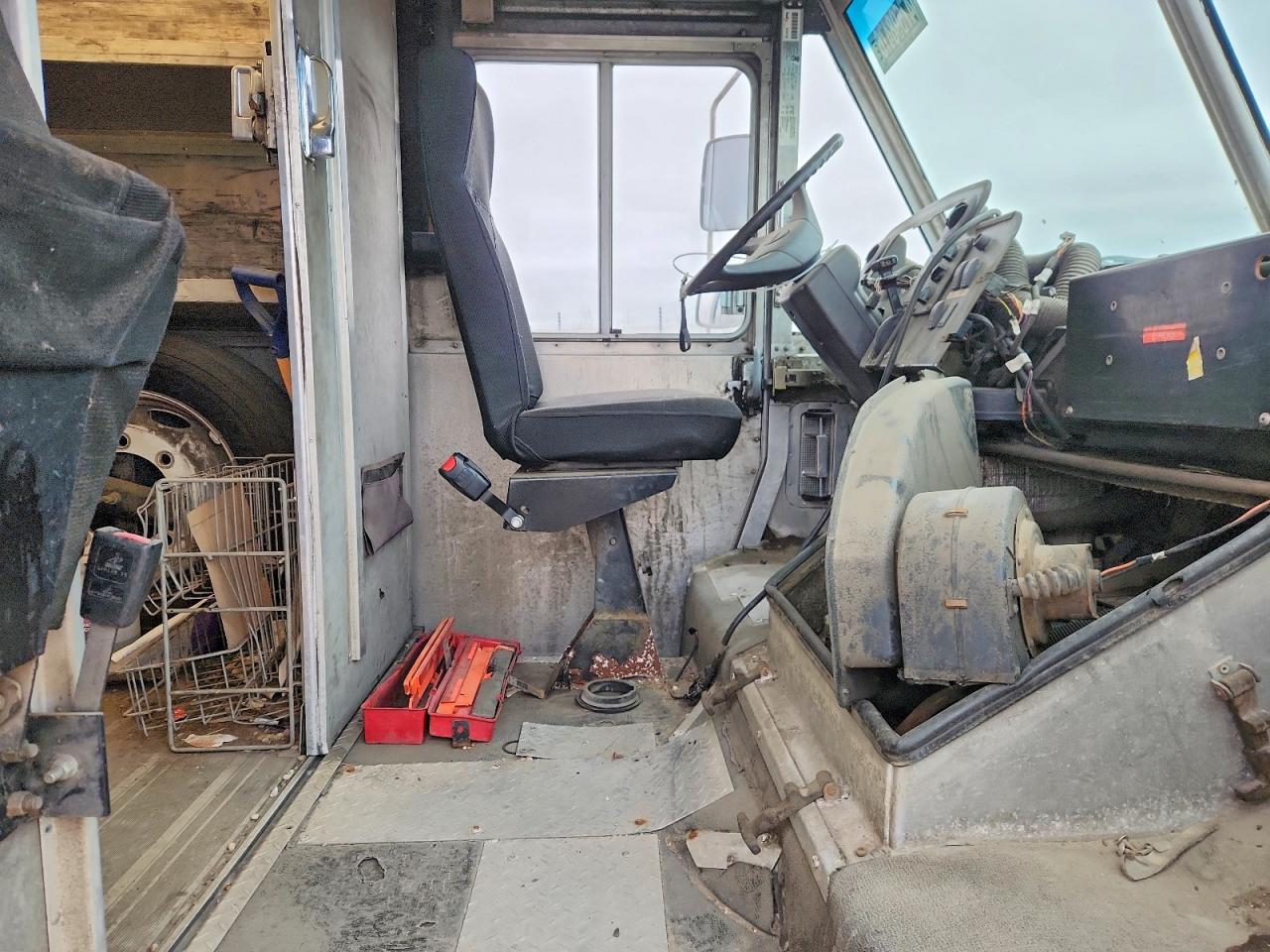 2006 FREIGHTLINER All other VIN 4UZAANBW46CW23365 photo 11