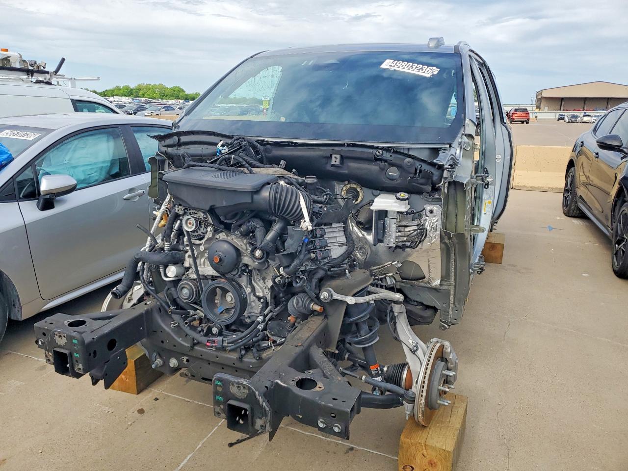 2025 GMC Yukon VIN 1GKS2JRL2SR232186 photo 5