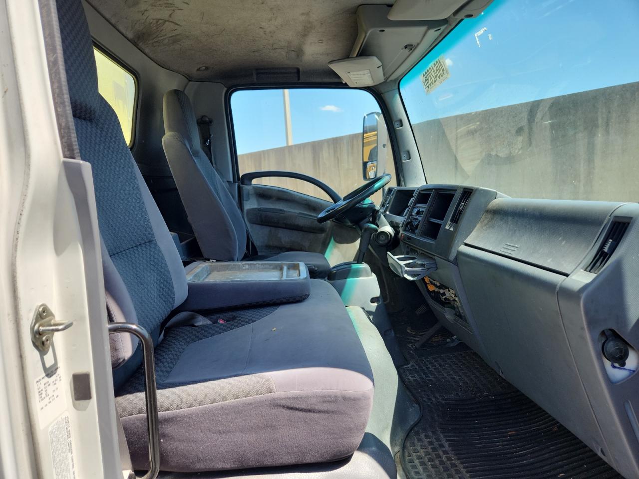 2011 Isuzu Npr VIN JALC4W160B7001407 photo 11