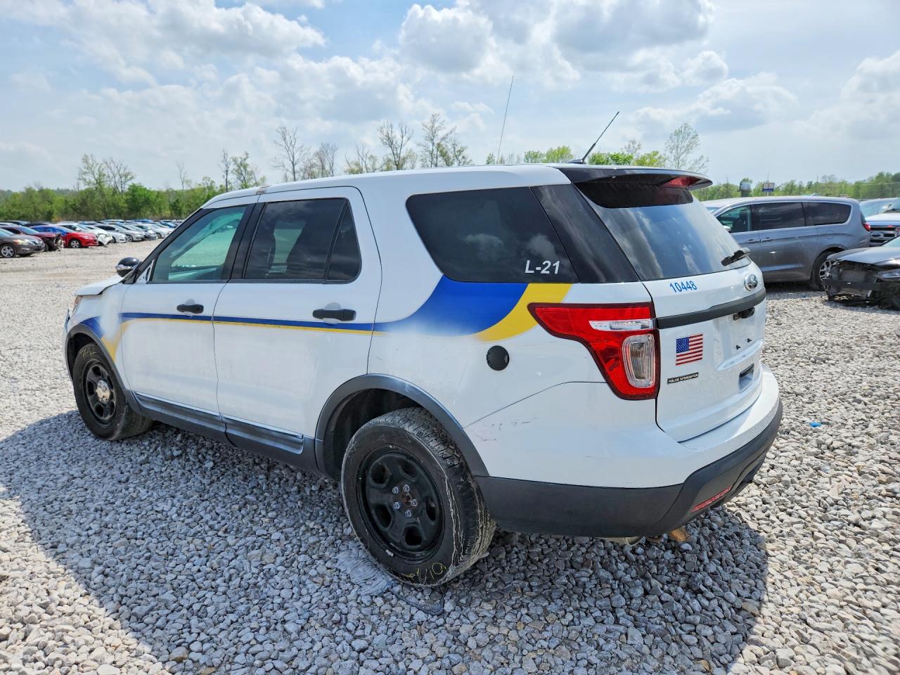 2015 Ford Explorer VIN 1FM5K8AR4FGC41647 photo 2