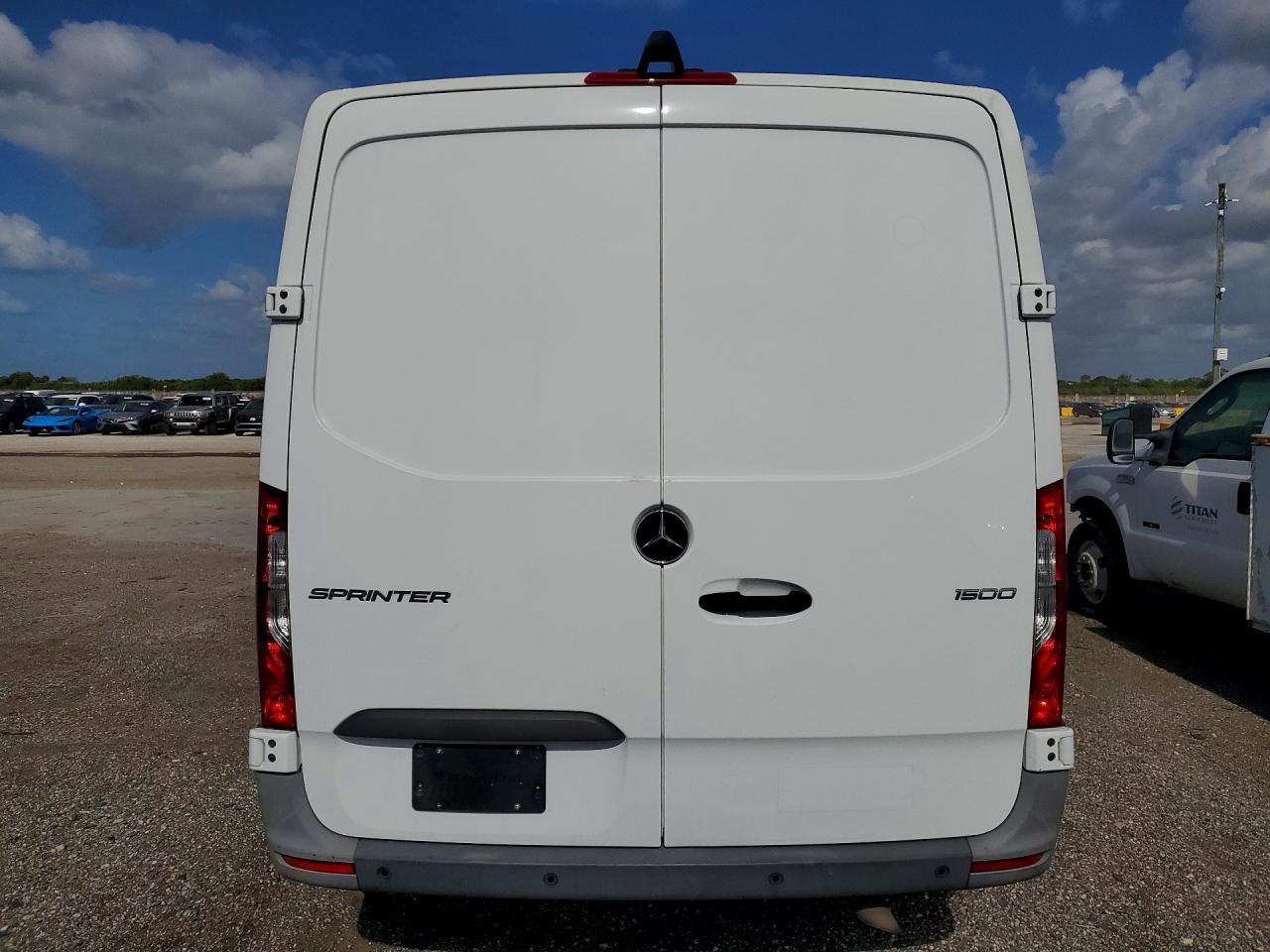 2022 Mercedes-Benz Sprinter VIN W1Y70BGY9NT088604 photo 6