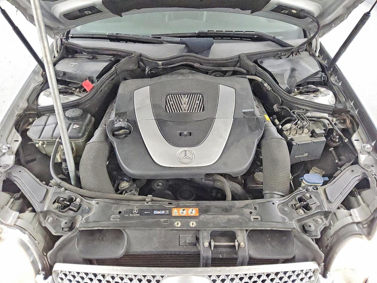 2007 Mercedes-Benz Clk-class VIN WDBTK56F77F209239 photo 11