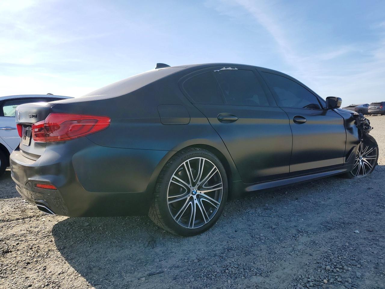2020 BMW 5 series VIN WBAJS1C07LCD22556 photo 3