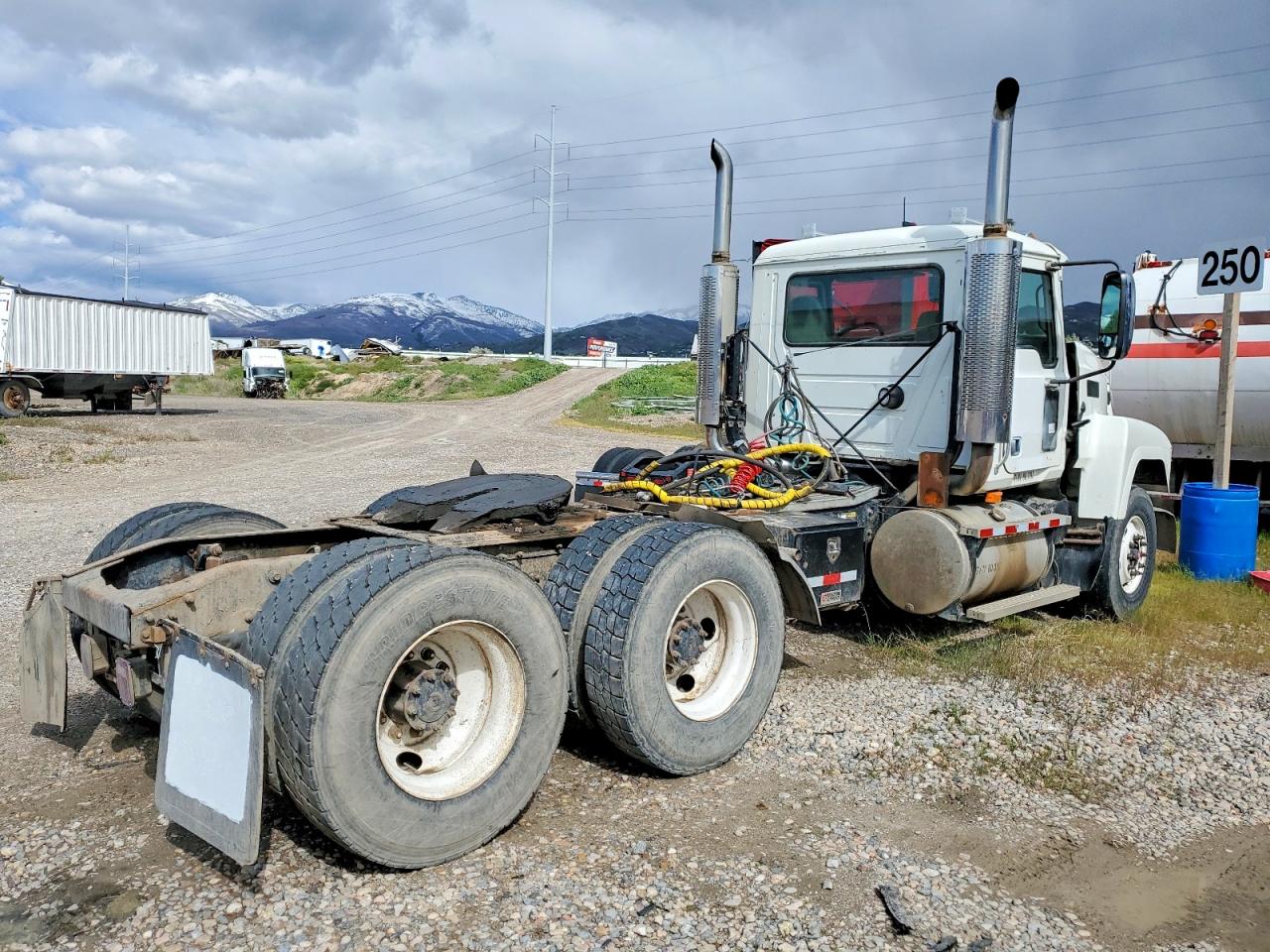 2004 MACK All other VIN 1M1AA18Y04N156498 photo 4