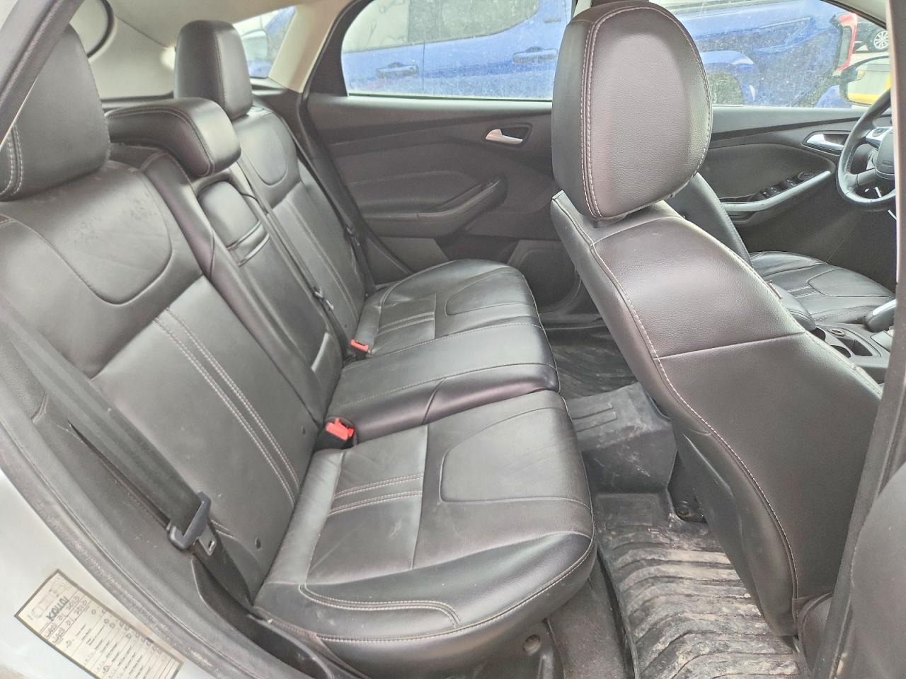 2013 Ford Focus VIN 1FADP3K29DL214041 photo 10