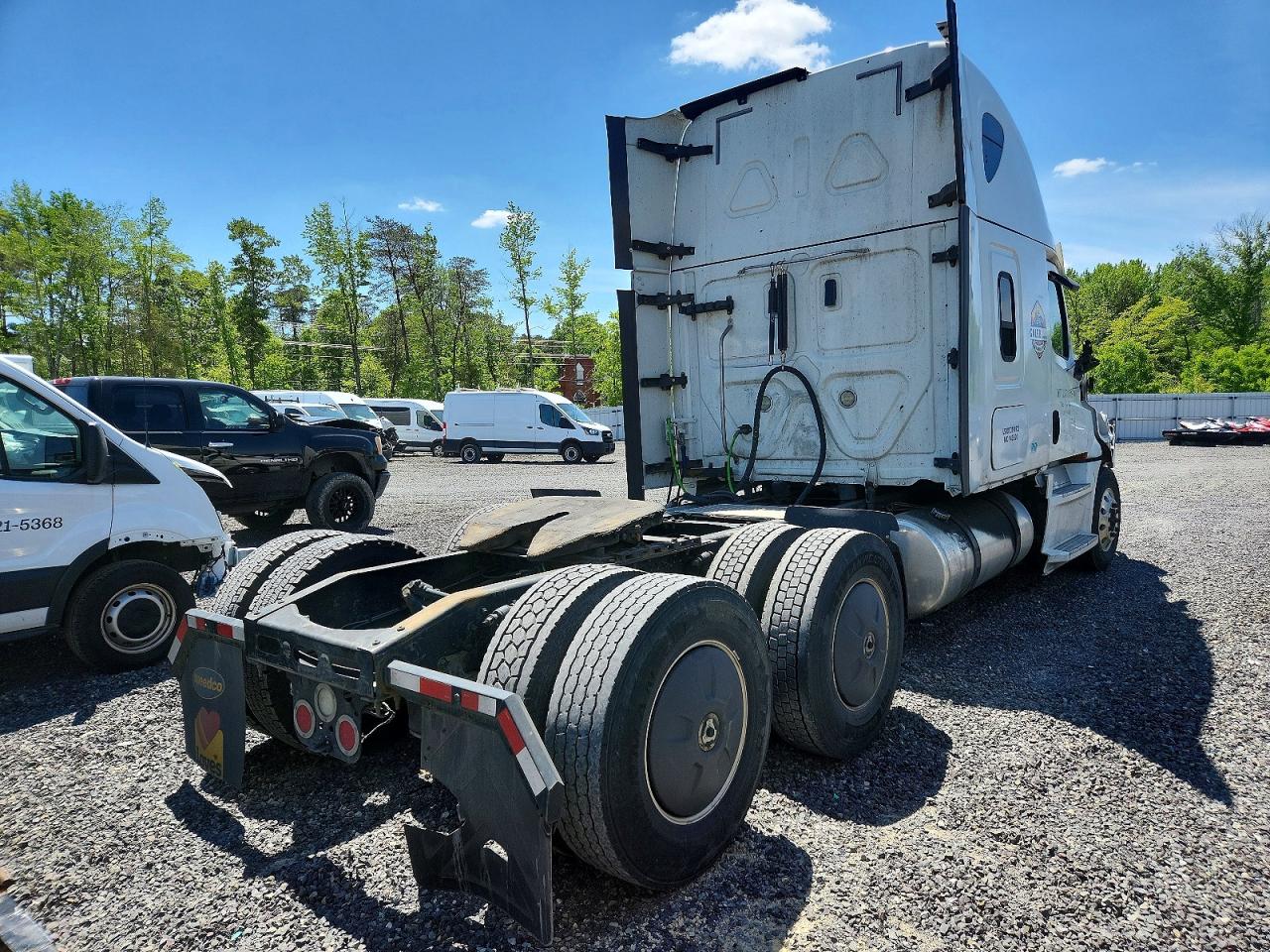 2020 FREIGHTLINER All other VIN 3AKJHHDR1LSLH8781 photo 4