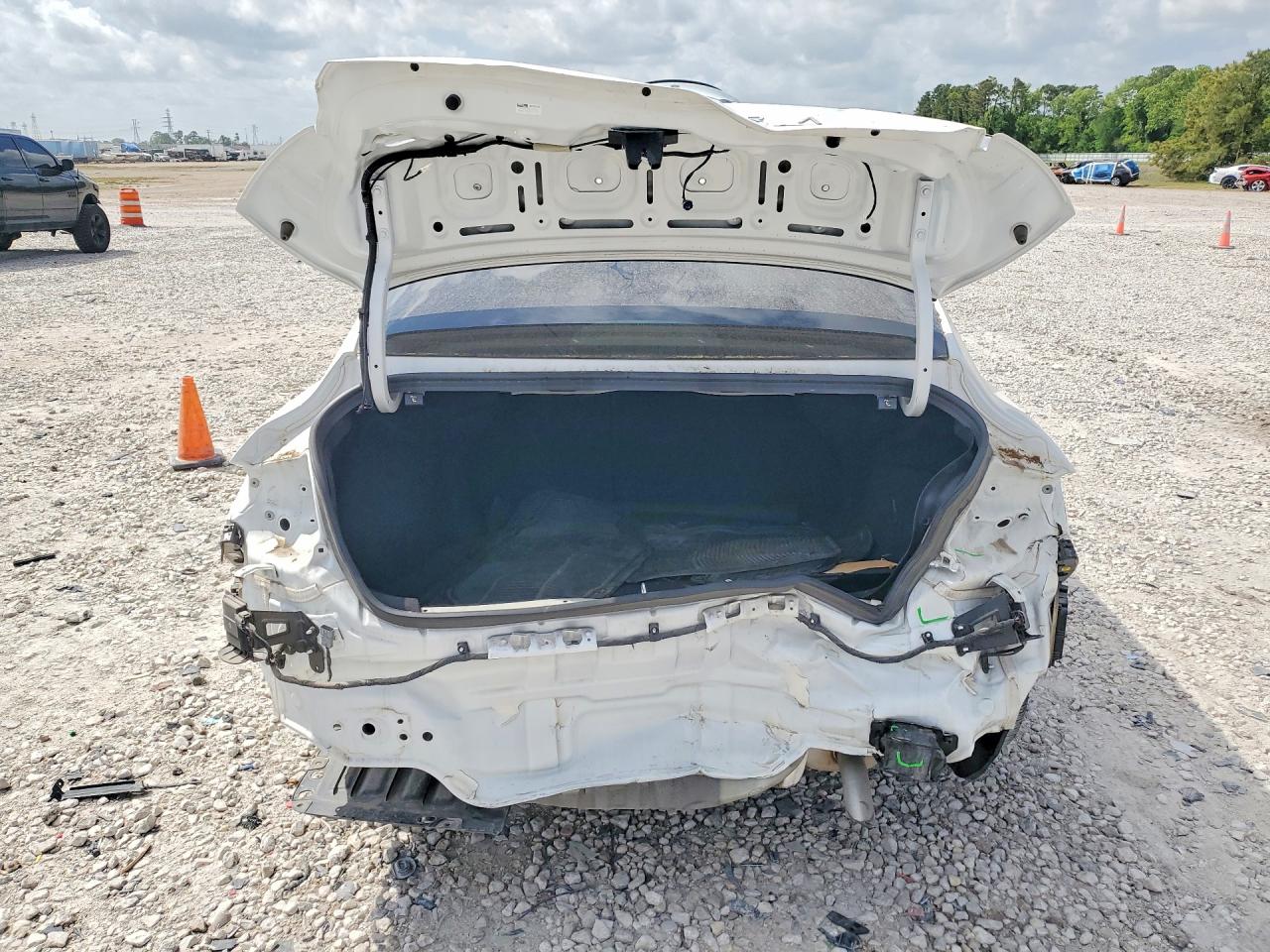 2025 HYUNDAI Elantra VIN KMHLS4DG1SU029049 photo 6