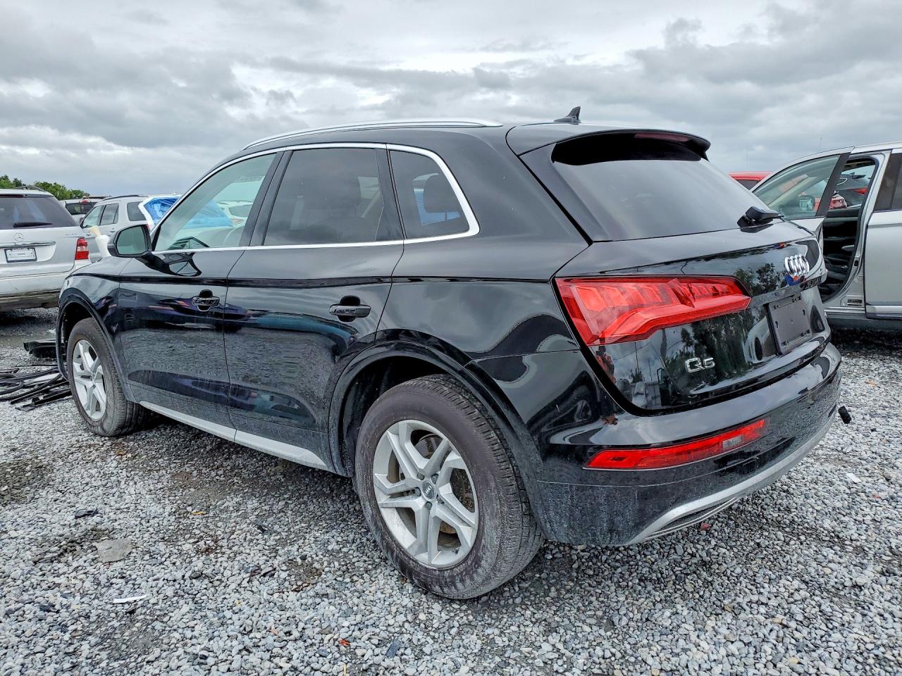 2019 AUDI Q5 VIN WA1ANAFY5K2098971 photo 2