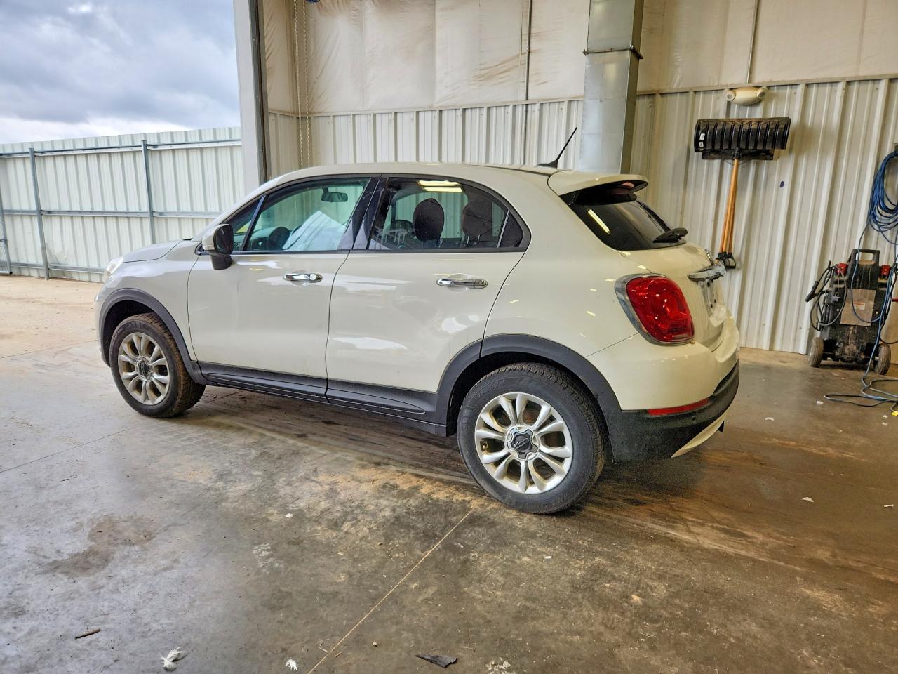 2016 Fiat 500 VIN ZFBCFYBT0GP331863 photo 2