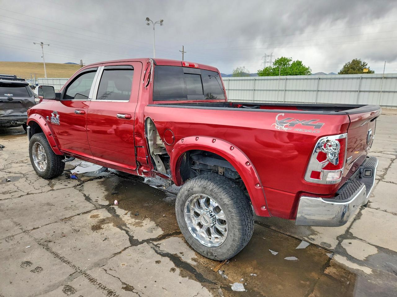 2013 Ram All models VIN 3C6UR5FL2DG590538 photo 2