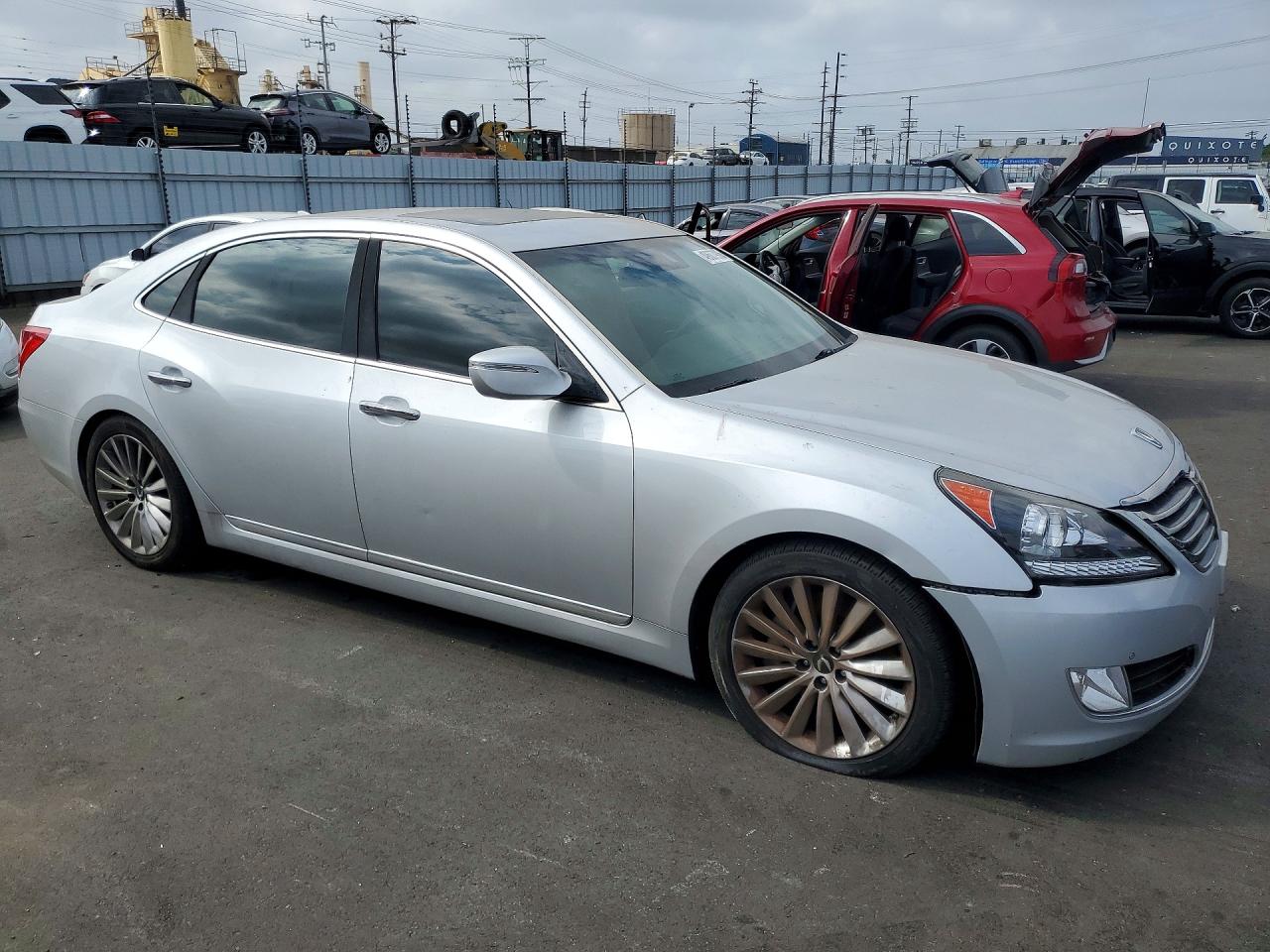 2015 Hyundai Equus VIN KMHGH4JH4FU094190 photo 4