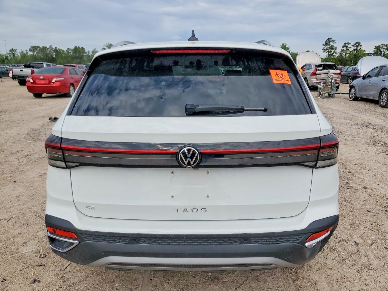 2025 Volkswagen All other VIN 3VVEC7B25SM004339 photo 6