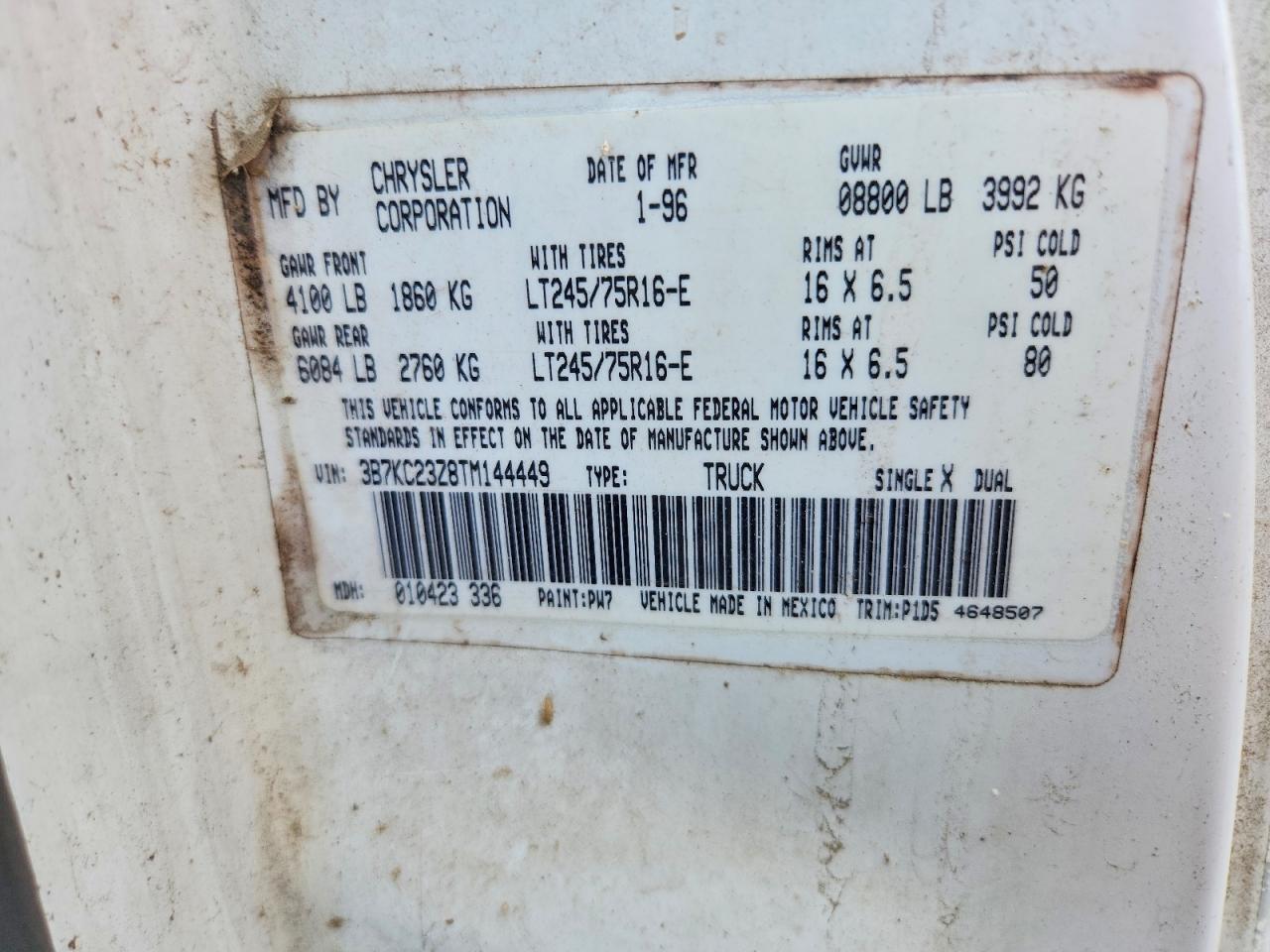 1996 Dodge Ram 2500 VIN 3B7KC23Z8TM144449 photo 12