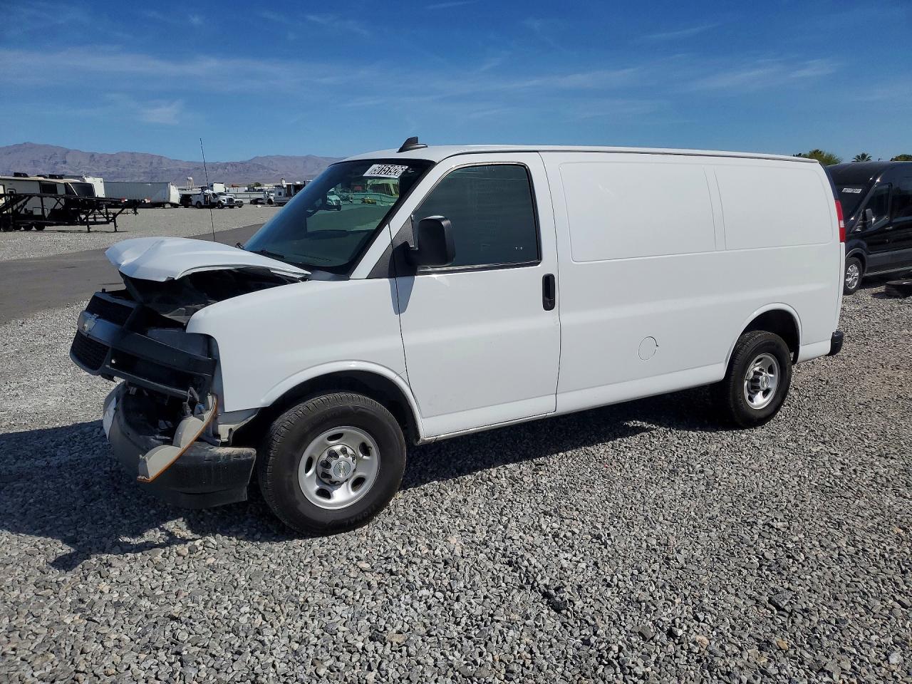2022 CHEVROLET Express VIN 1GCWGAFP9N1174411 photo 1