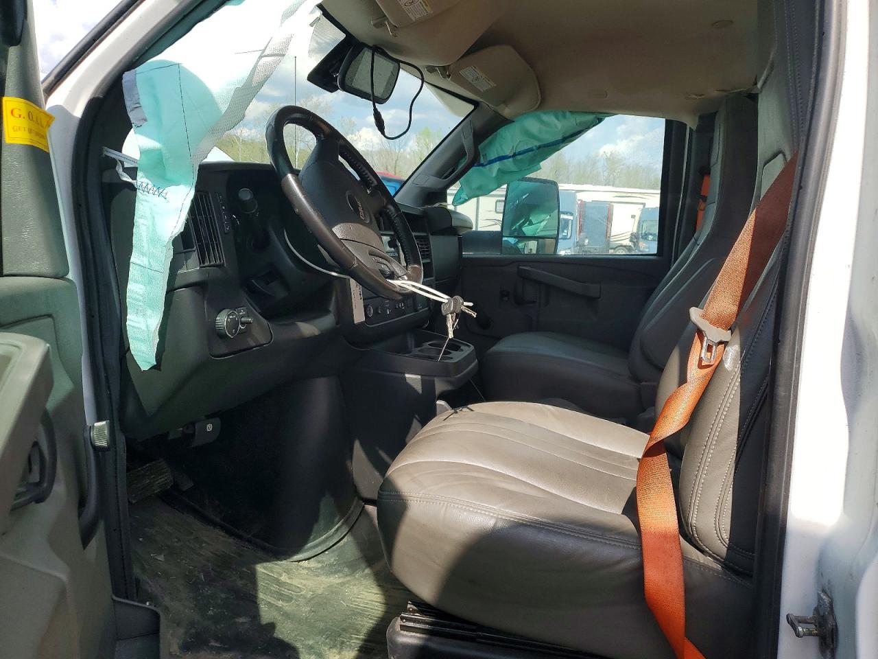 2022 GMC All models VIN 1GD07SF7XN1147502 photo 7