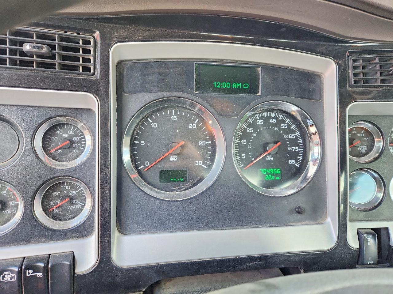 2014 KENWORTH All other VIN 1XKDD49X5EJ417441 photo 8