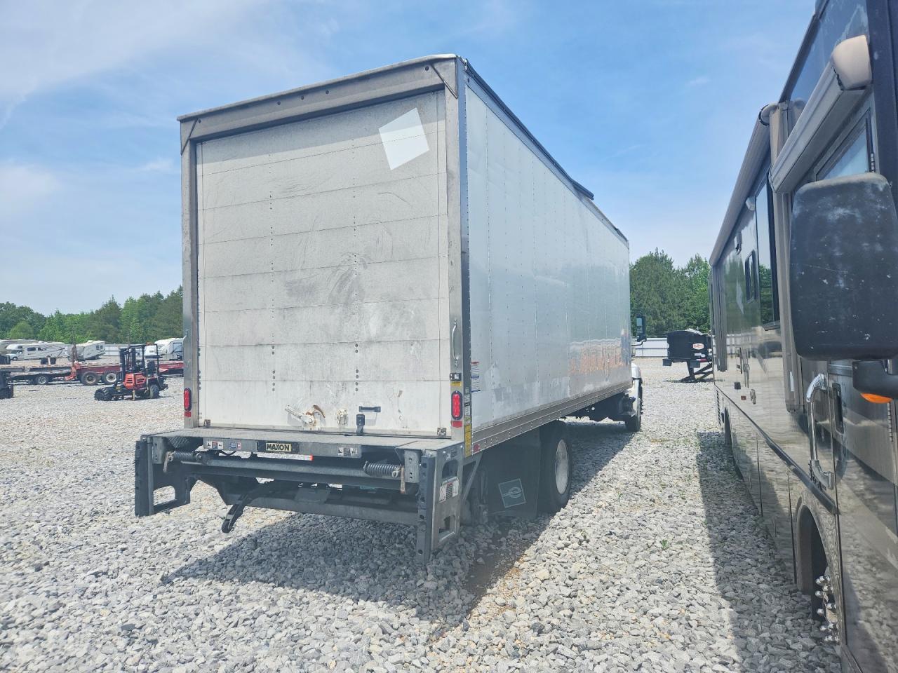 2023 HINO All other VIN 5PVNJ7AV8P5T52035 photo 3