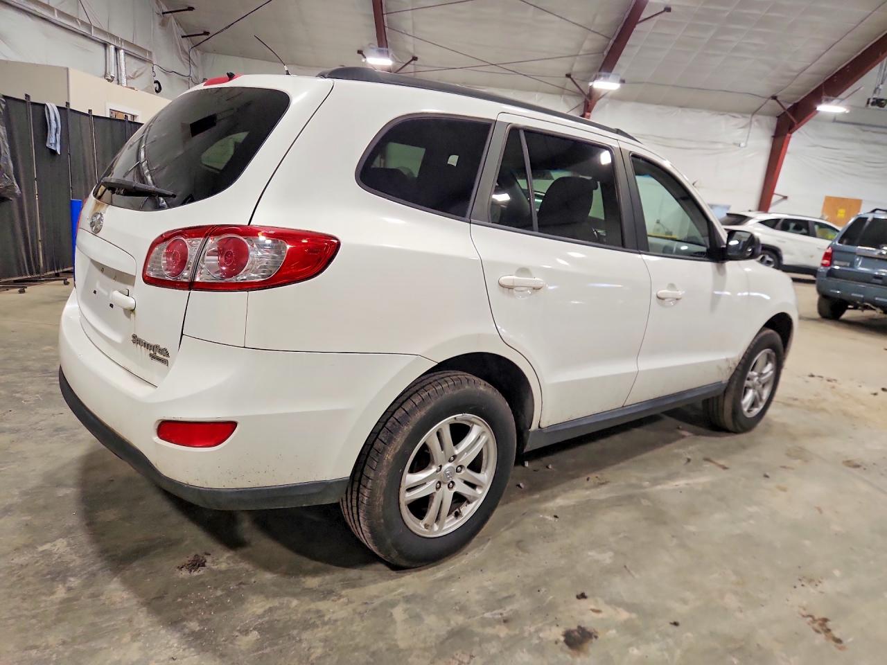 2010 Hyundai Santa fe VIN 5NMSGDAB7AH347810 photo 3