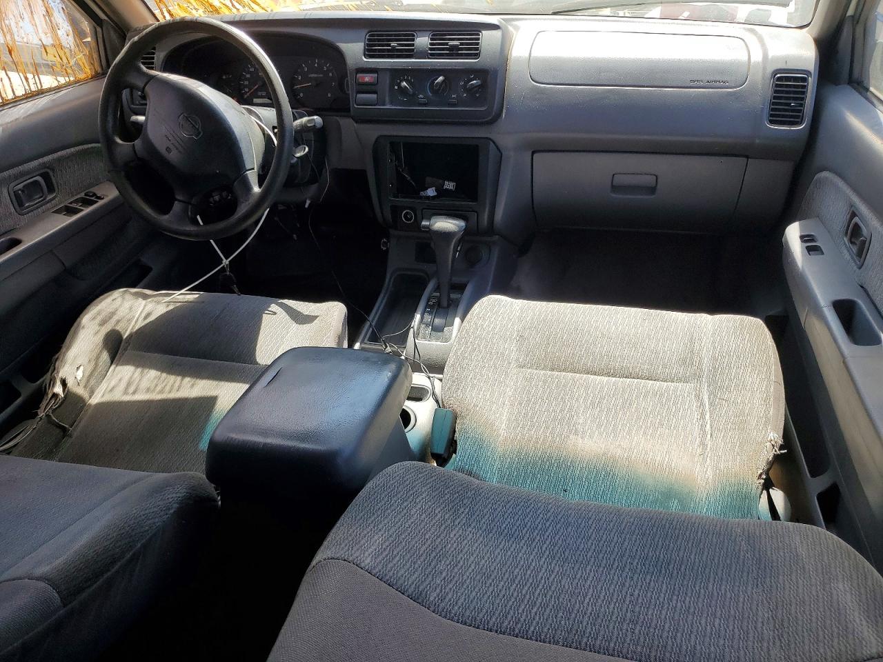 2000 Nissan Frontier VIN 1N6ED27T2YC361517 photo 8