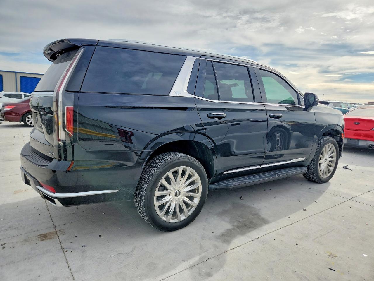 2024 Cadillac Escalade VIN 1GYS4BKL8RR372155 photo 3