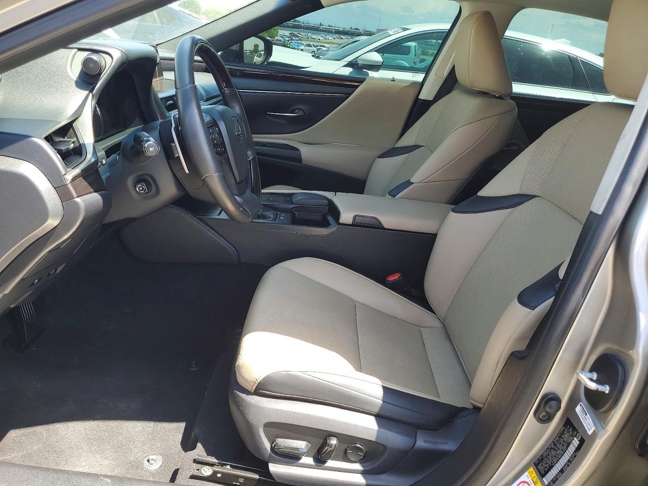 2019 LEXUS Es300 VIN 58AB21B19KU001243 photo 7