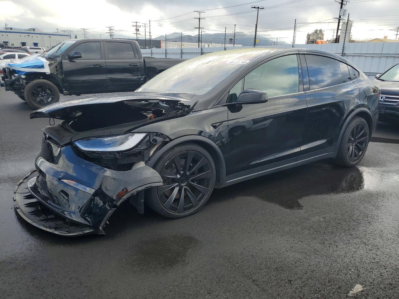 2023 TESLA Model x VIN 7SAXCBE55PF403511 photo 1