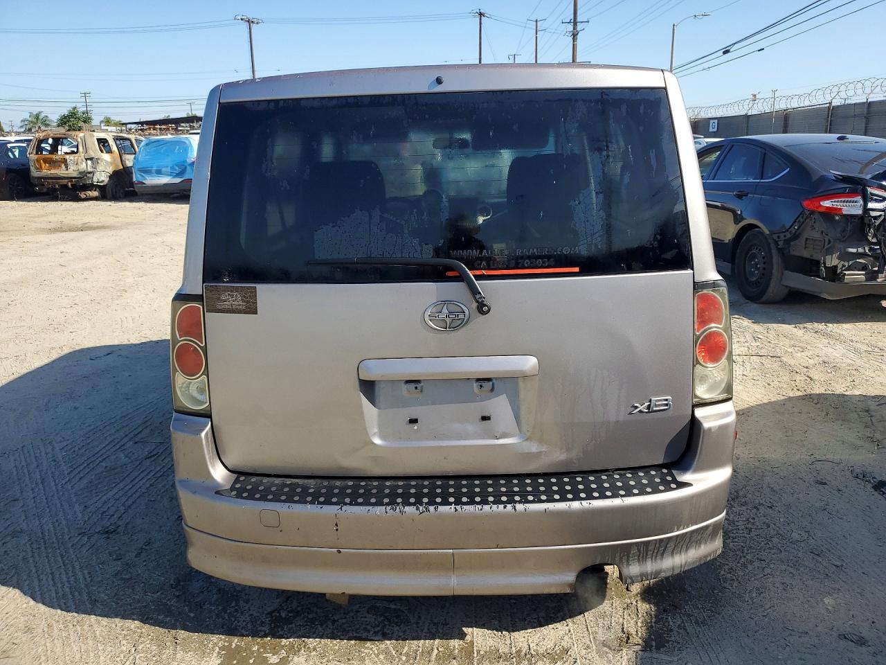 2005 TOYOTA Scion VIN JTLKT324154020117 photo 6