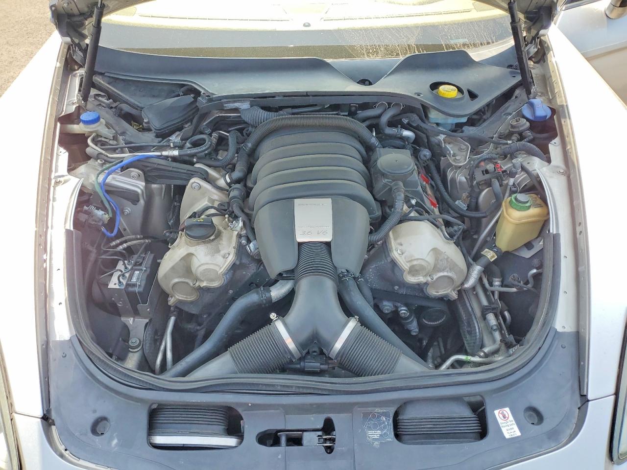 2011 Porsche Panamera VIN WP0AA2A72BL011544 photo 11