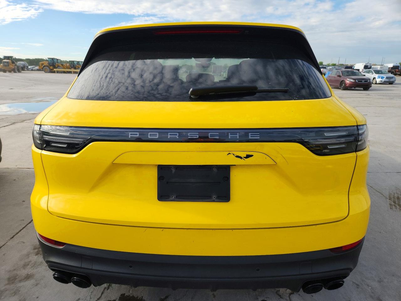2023 Porsche Cayenne VIN WP1AA2AY9PDA04647 photo 6