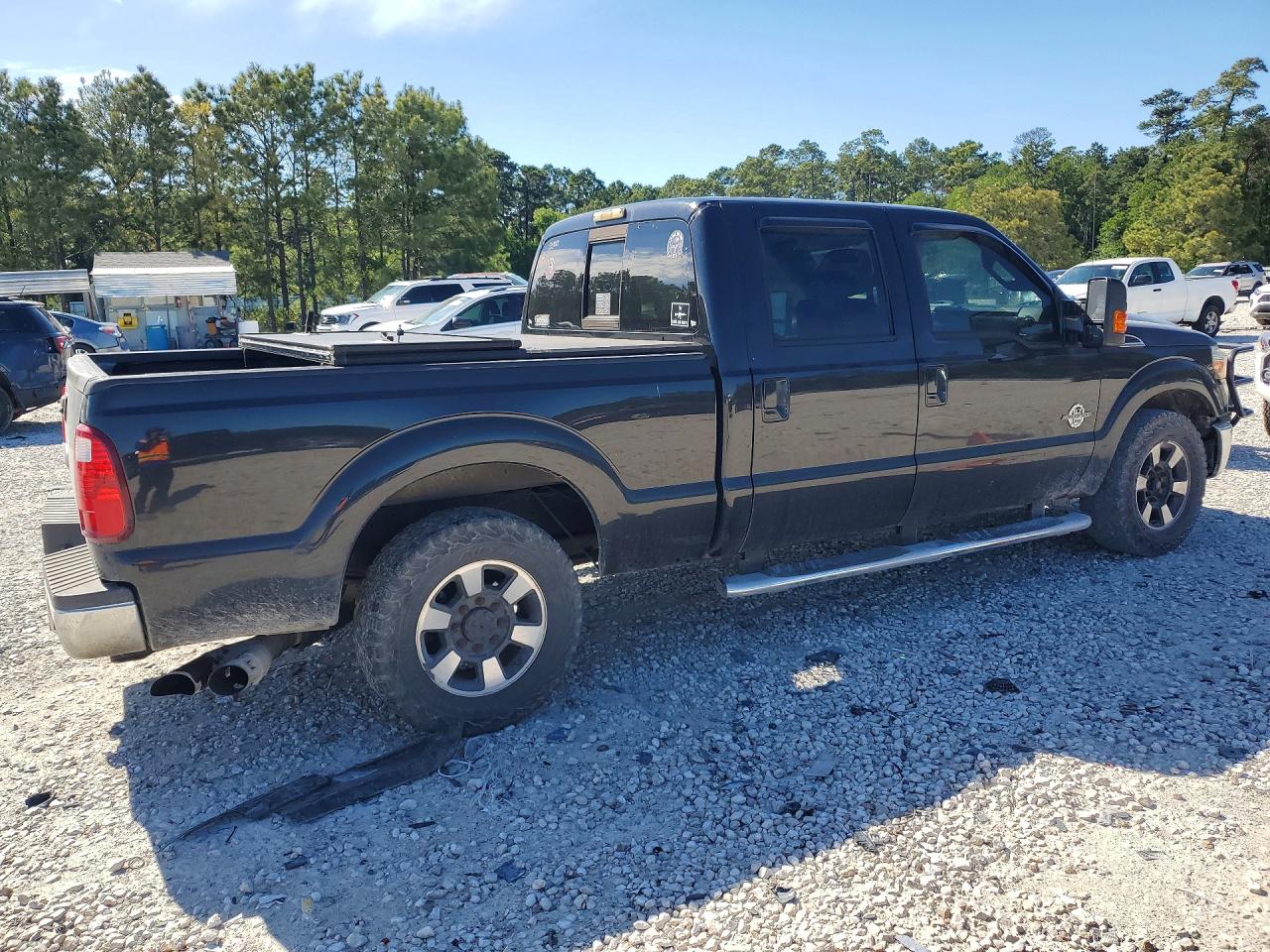 2011 Ford F250 VIN 1FT7W2AT3BEB30314 photo 3
