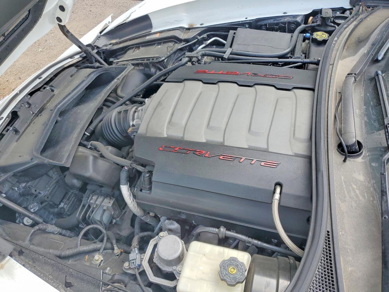 2016 Chevrolet Corvette VIN 1G1YK2D72G5104964 photo 11