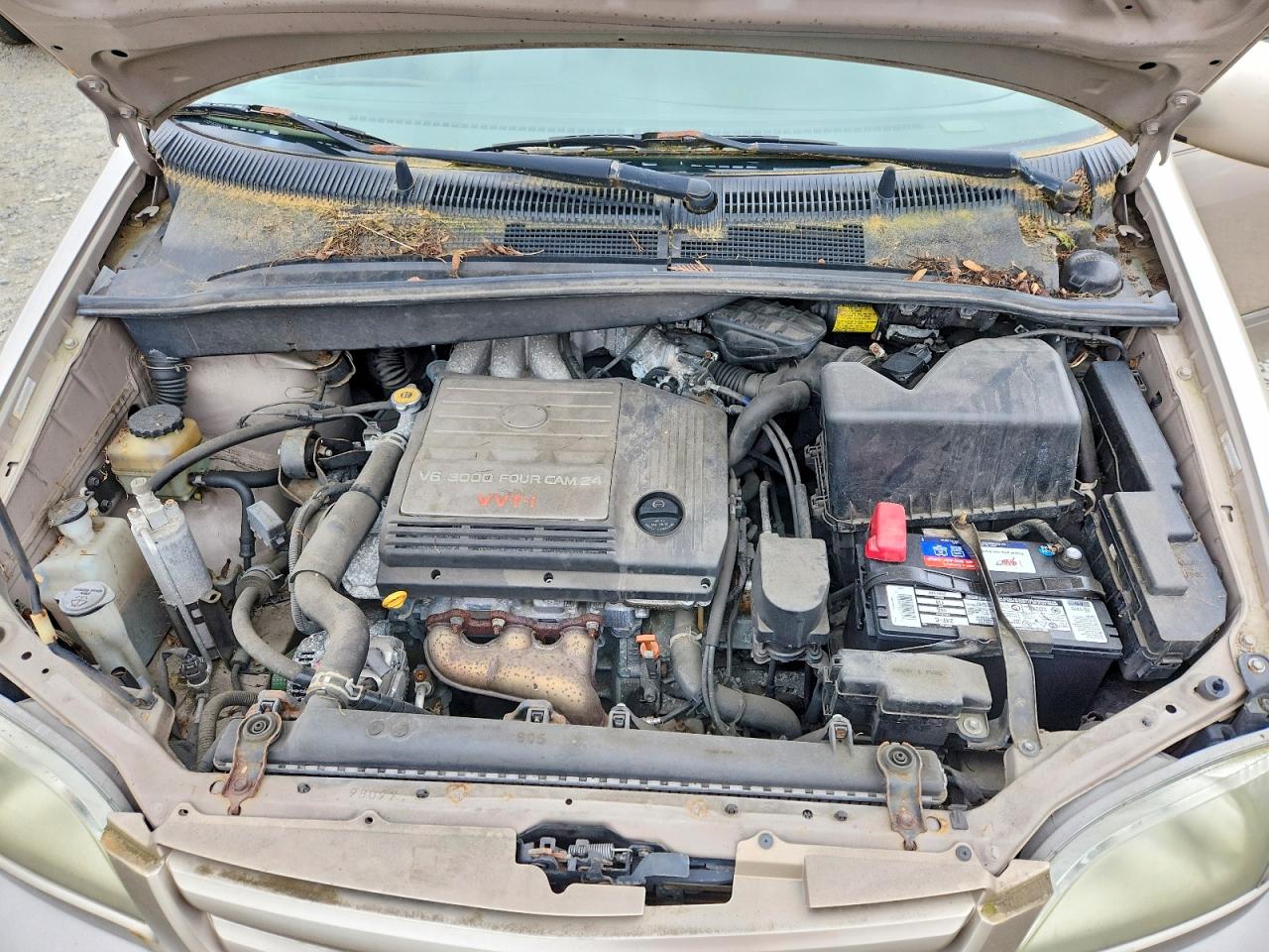 2002 Toyota Sienna VIN 4T3ZF13CX2U437925 photo 12