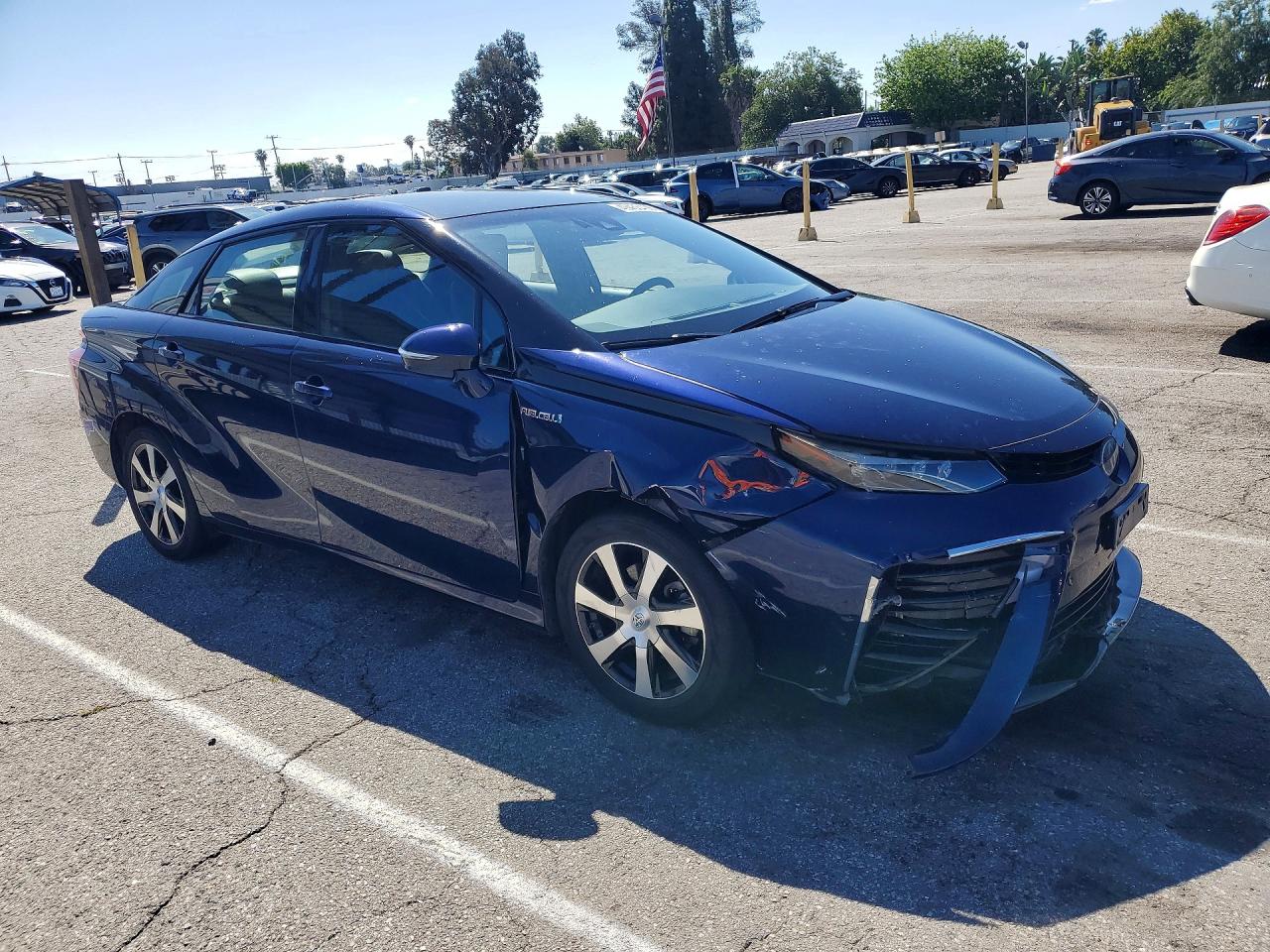 2019 Toyota Mirai VIN JTDBVRBDXKA006111 photo 4