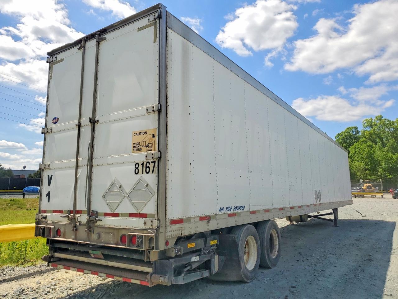 2005 UTILITY Utility tr VIN 1UYVS25385U343641 photo 4