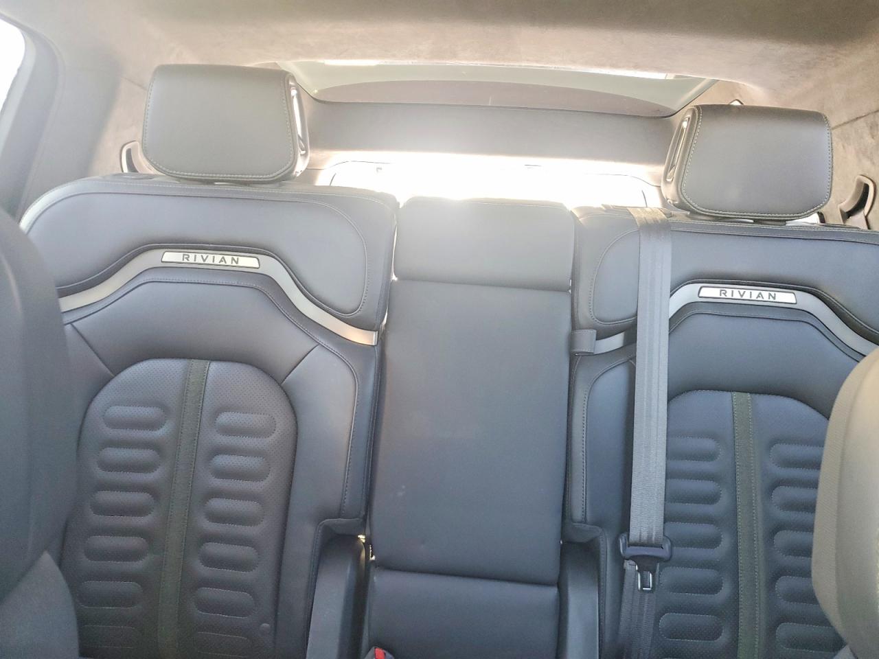 2025 Rivian Ris VIN 7PDSGBBA7SN046672 photo 10