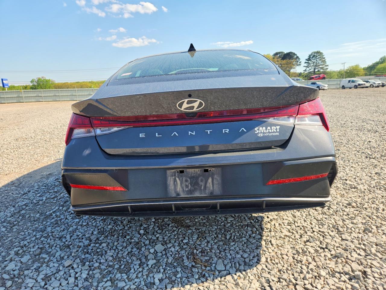 2024 Hyundai Elantra VIN KMHLS4DG4RU743946 photo 6