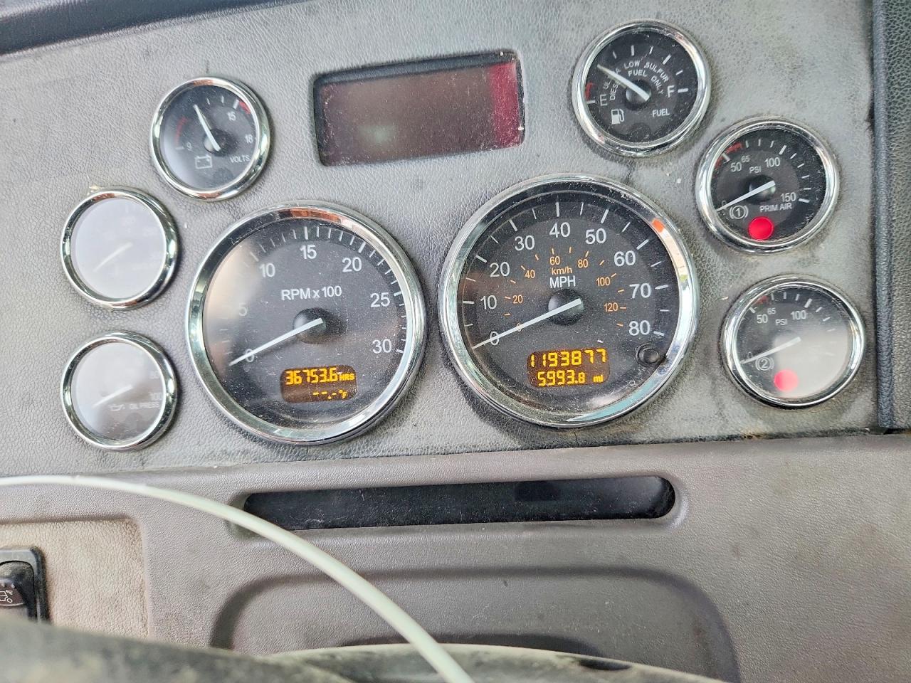 2010 PETERBILT All other VIN 1XPXD49X5AD108584 photo 8