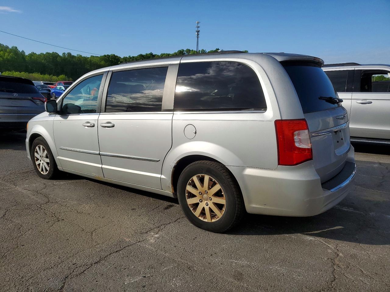 2011 Chrysler Minivan VIN 2A4RR8DG0BR607182 photo 2